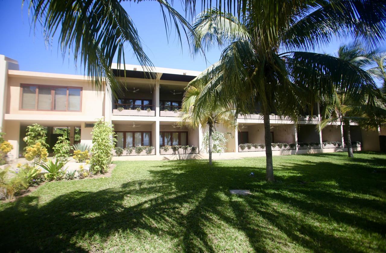 Kirimizi Hotel & Restaurante Pemba Exteriör bild