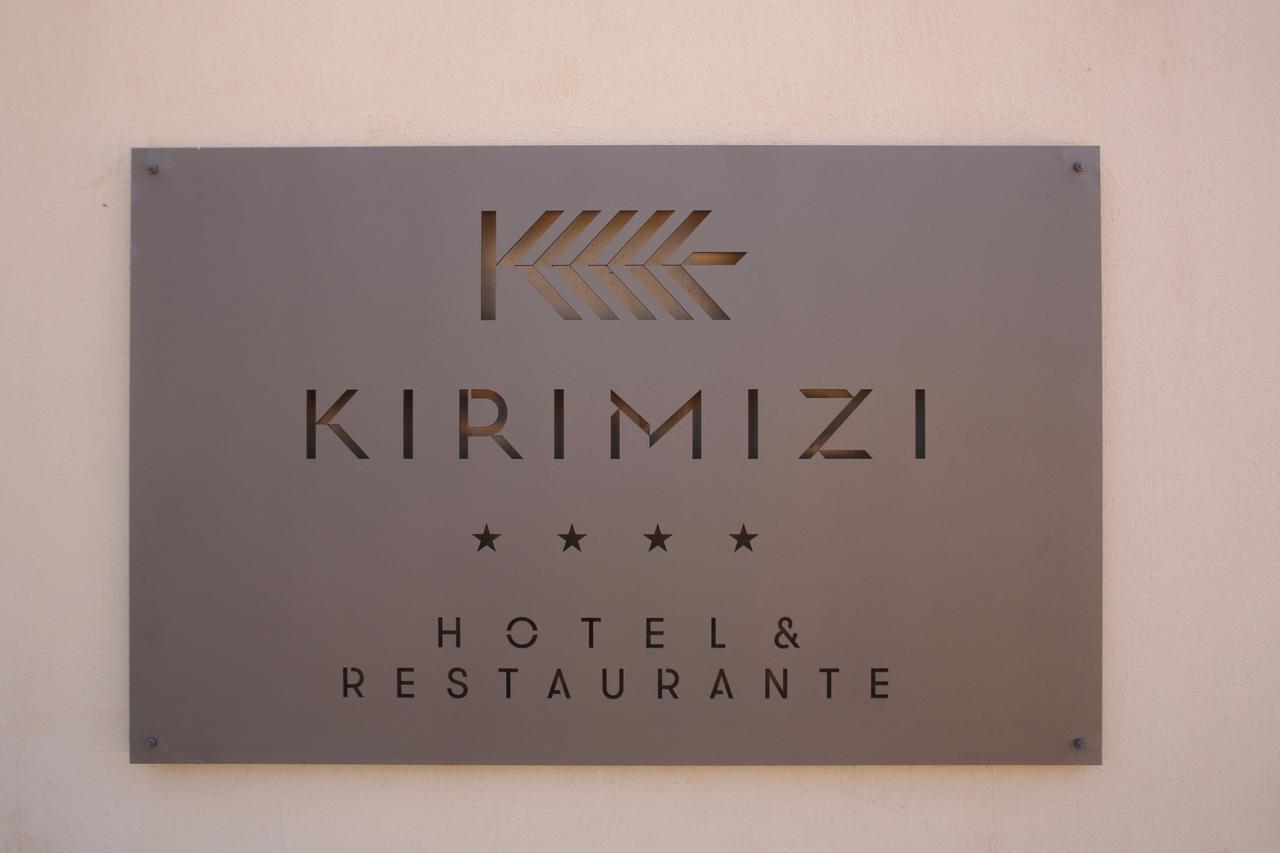 Kirimizi Hotel & Restaurante Pemba Exteriör bild
